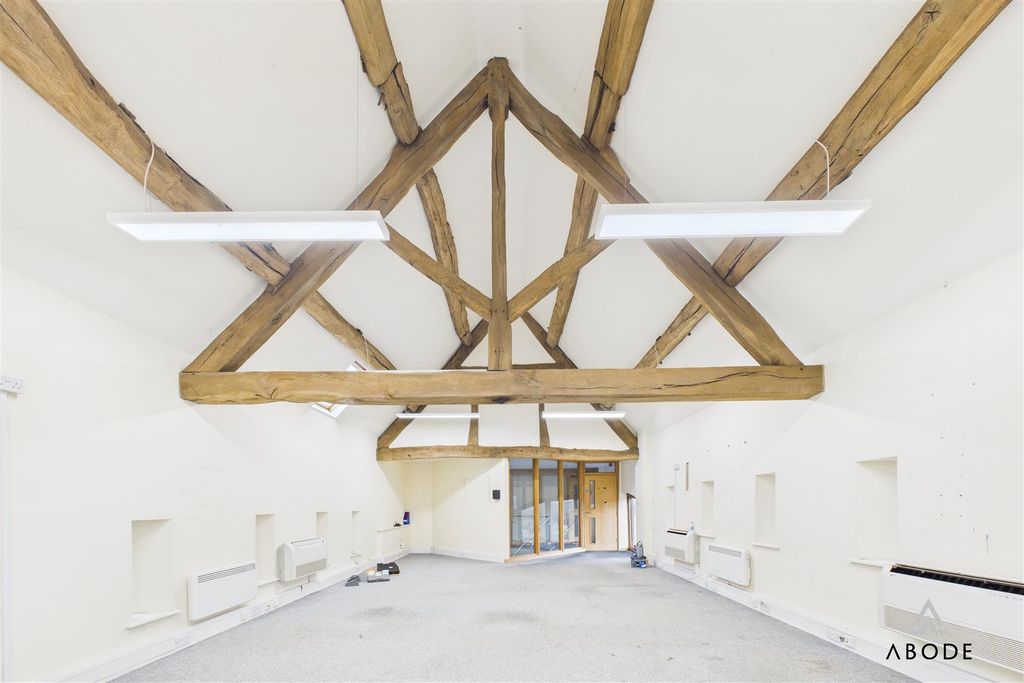 Property photo 3 of 11 Cam02544G0-Pr0321-Still003.Jpg