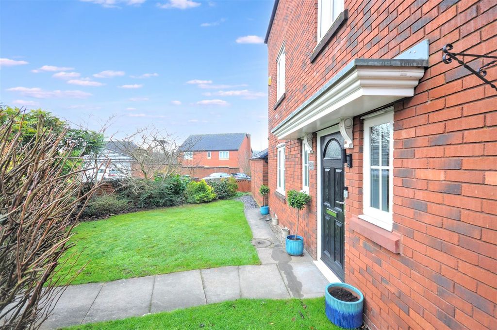 Property photo 2 of 32 Dsc_0503.Jpg