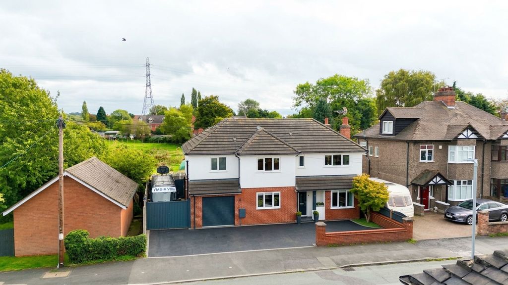 Property photo 1 of 35