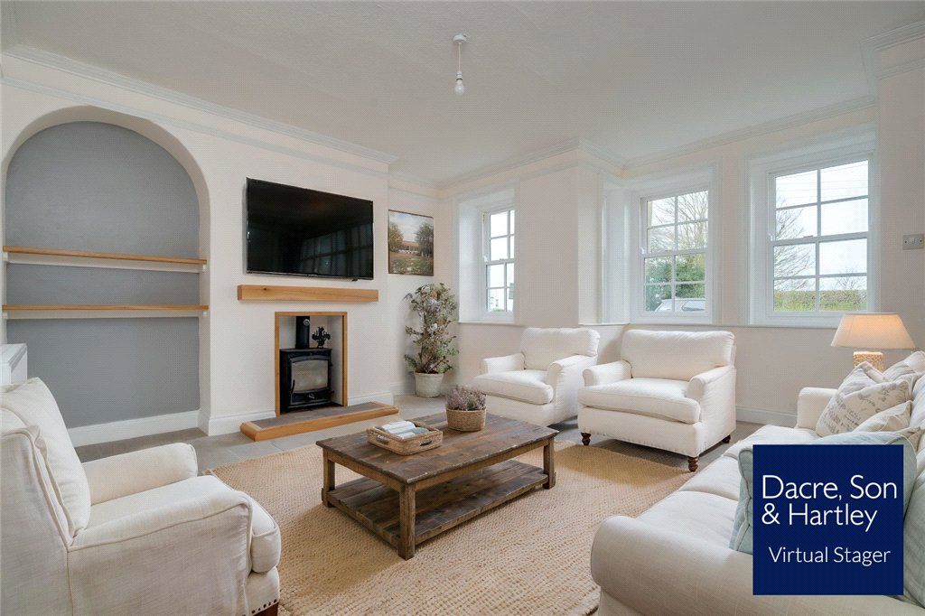 Property photo 3 of 19 Staged Sitting Room