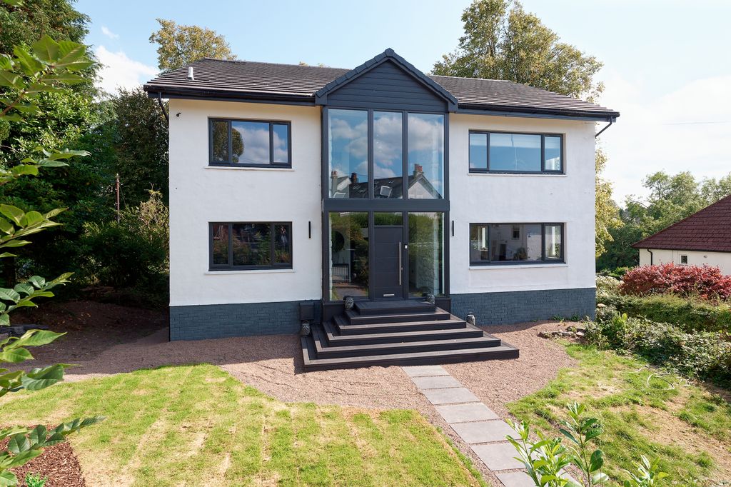 Property photo 1 of 34 Primary Property Image