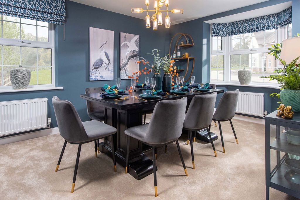 Property photo 3 of 10 Henley Show Home
