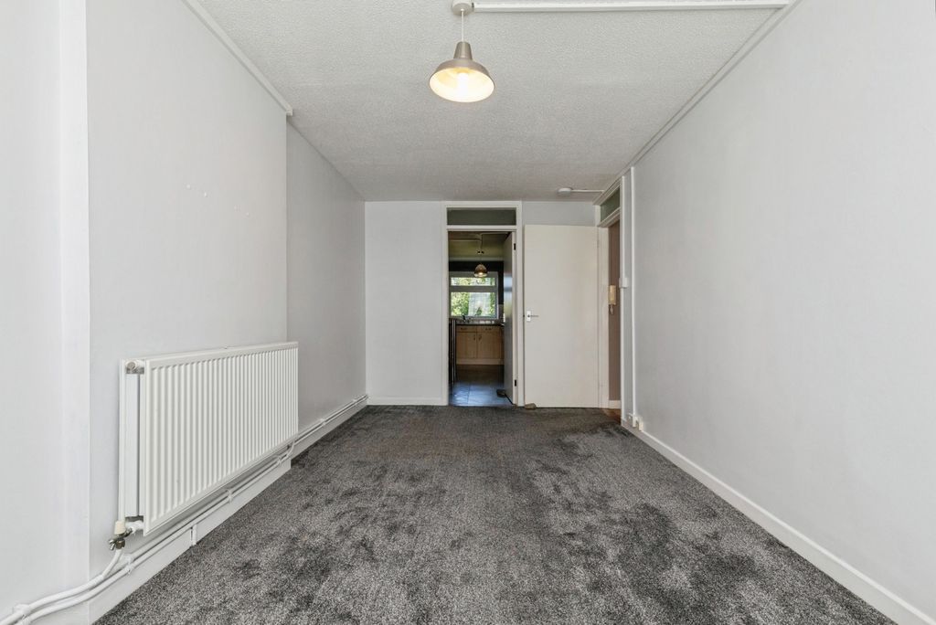 Property photo 2 of 7 Pbox-Img.Jpg