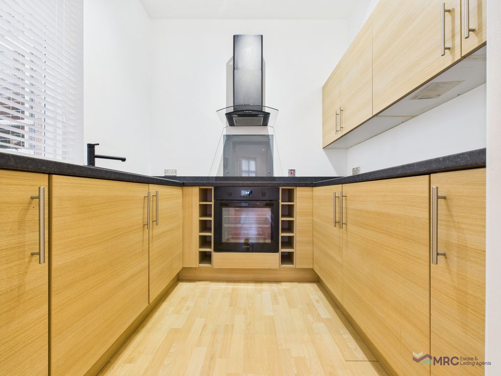 Property photo 3 of 16 Gallery