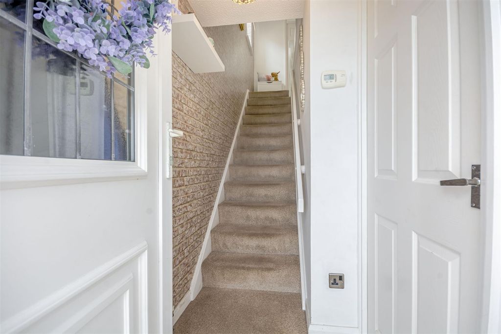 Property photo 2 of 28 Ashford-13.Jpg