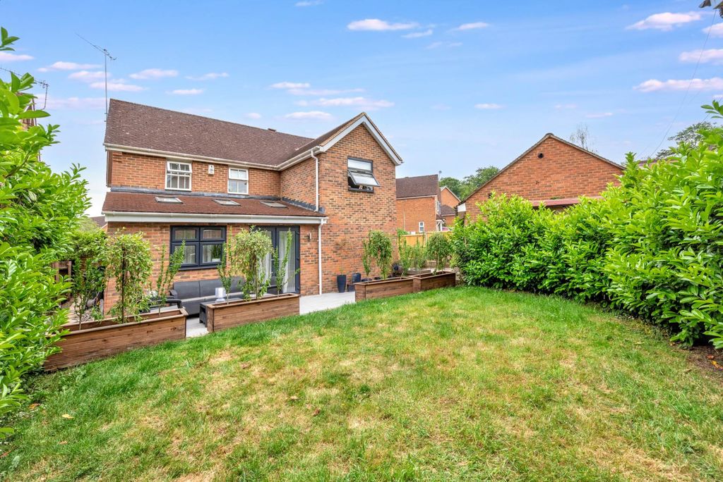 Property photo 1 of 19