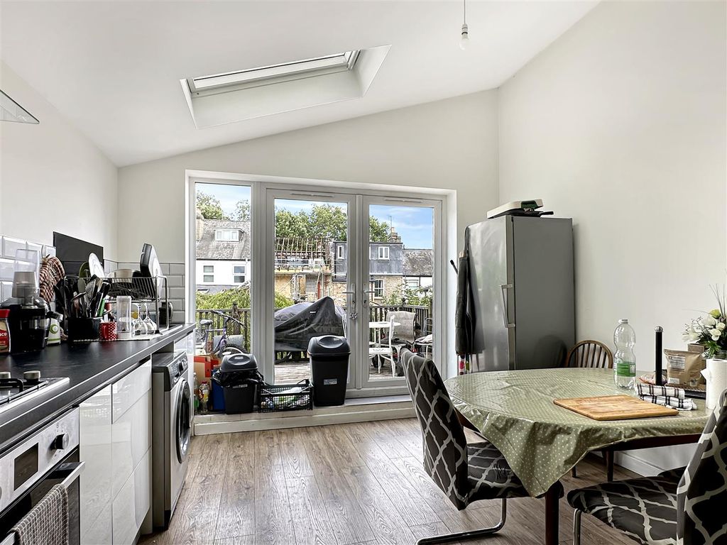 Property photo 2 of 21 Img (8).Jpg