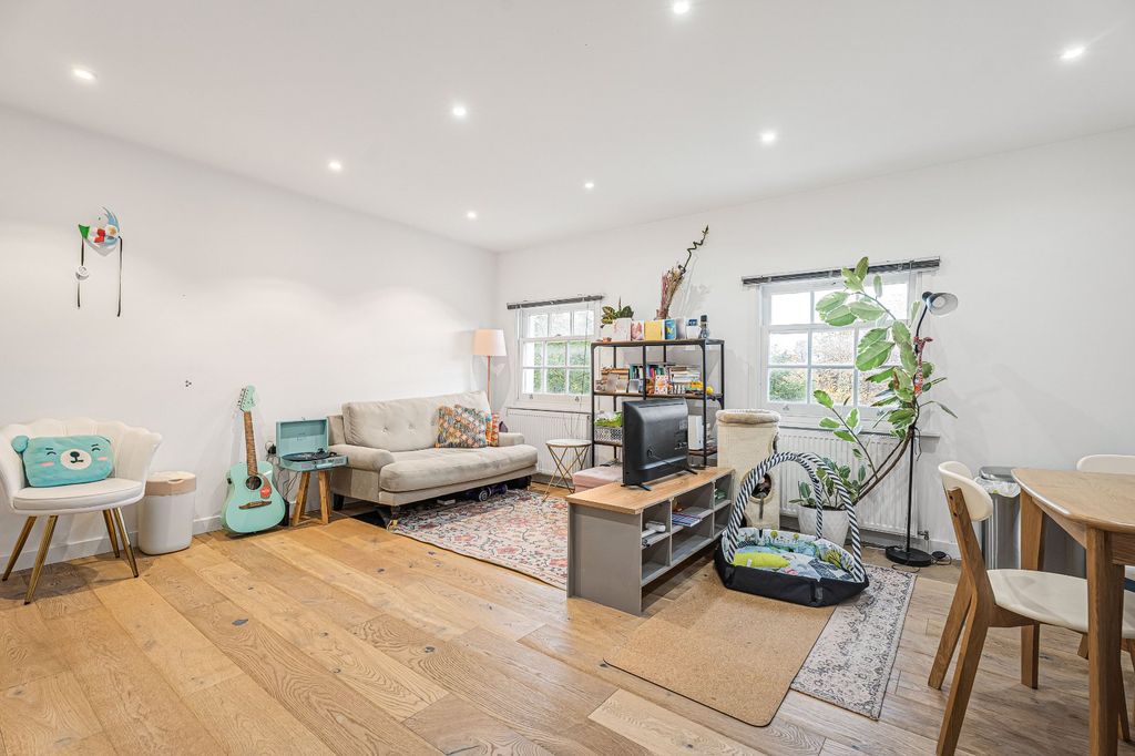 Property photo 3 of 16 Open Plan Living