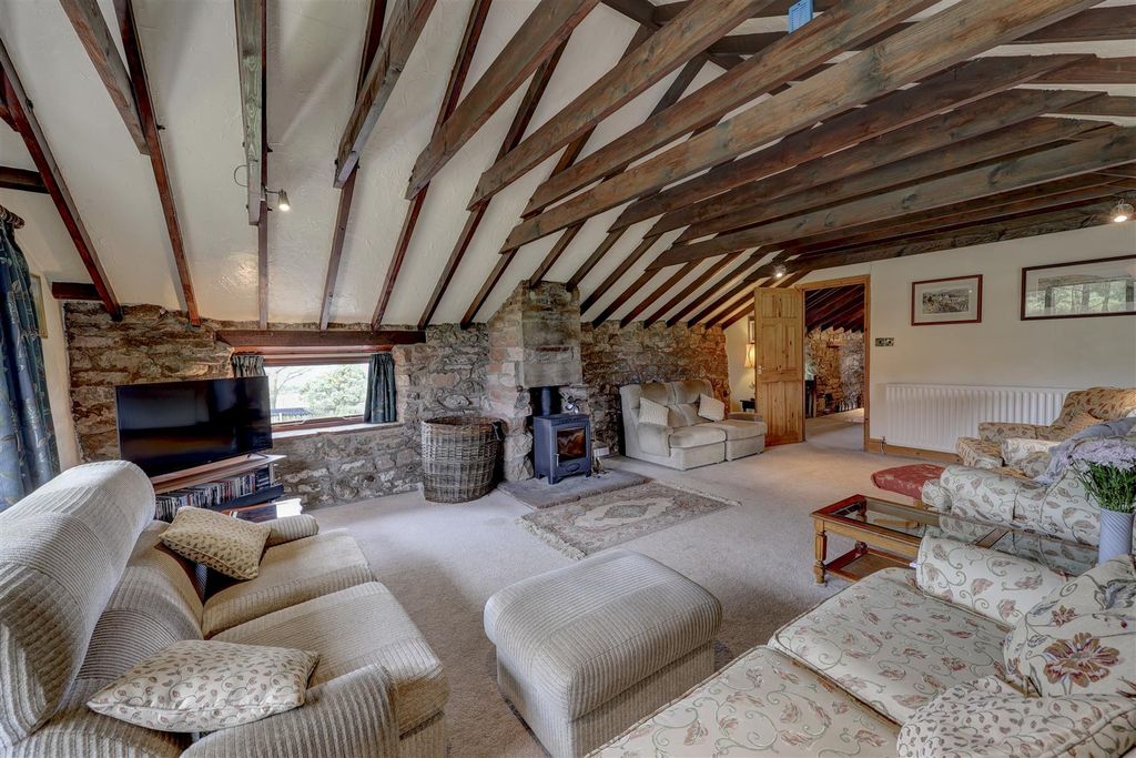 Property photo 3 of 45 Living Room