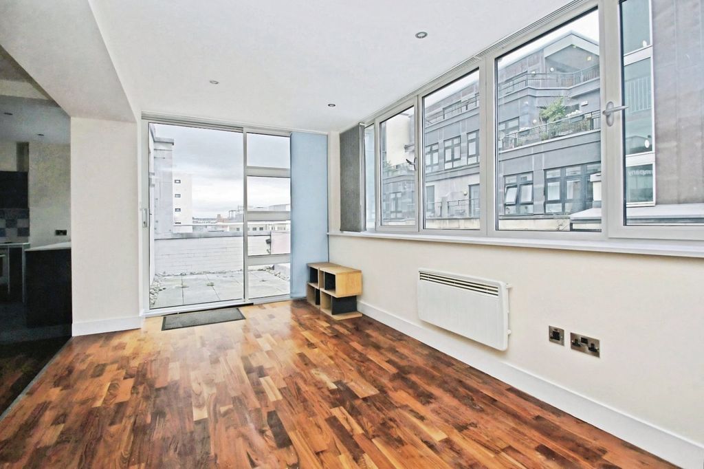 Property photo 3 of 14 Picture No. 44