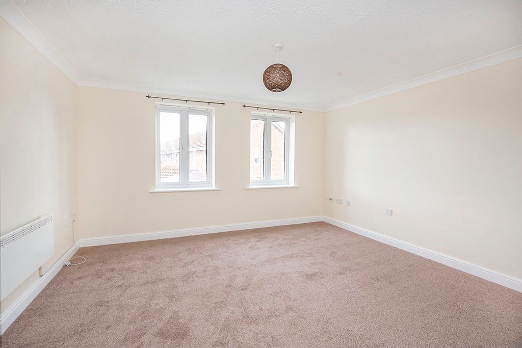 Property photo 3 of 7