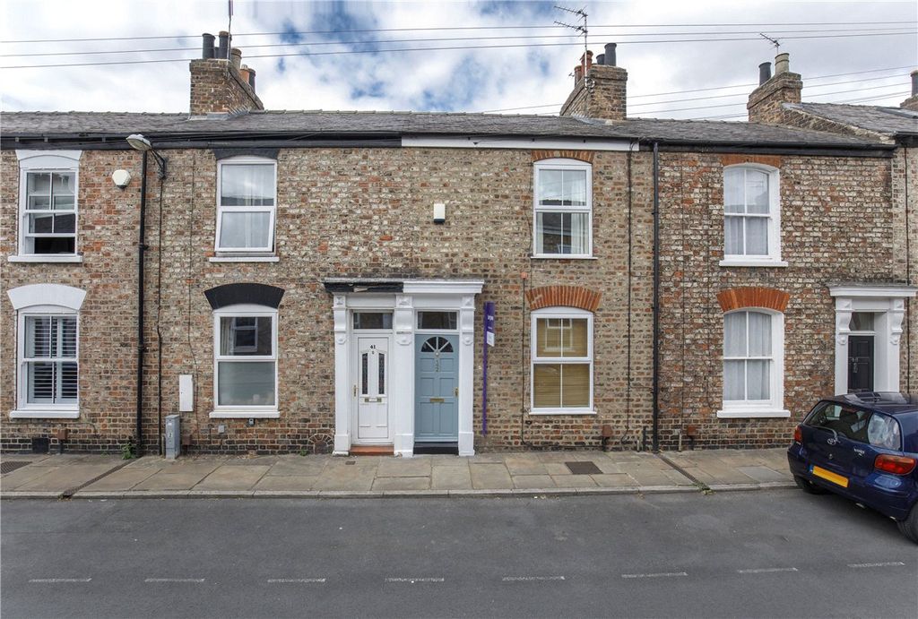 Property photo 1 of 11 Picture No. 23