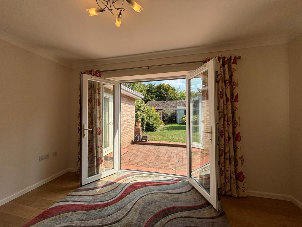 Property photo 3 of 15