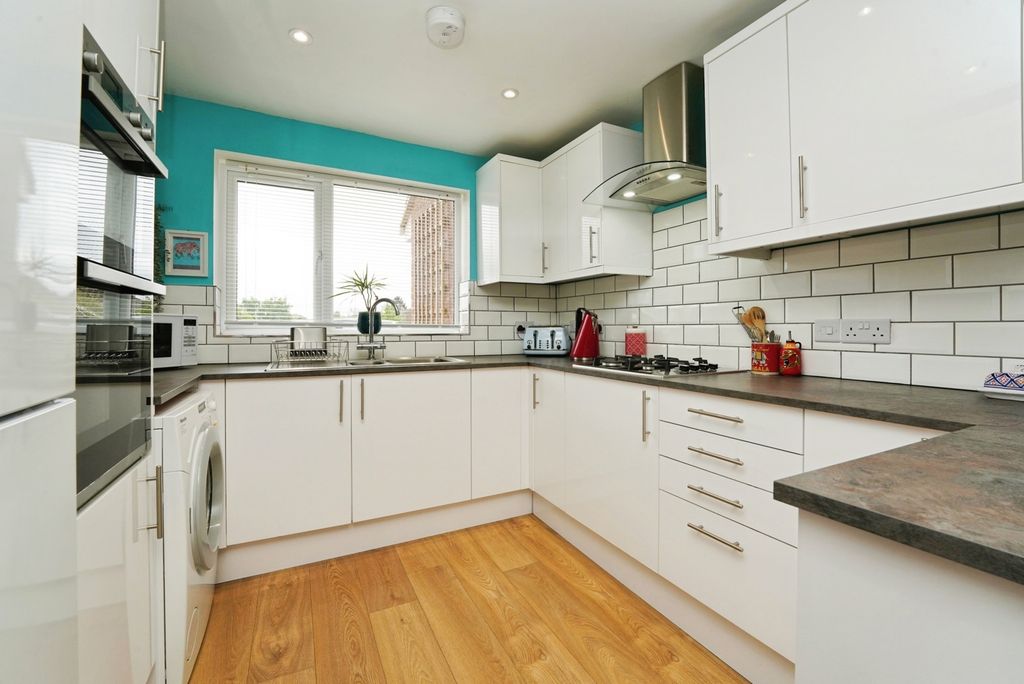 Property photo 2 of 14 Pbox-Img.Jpg