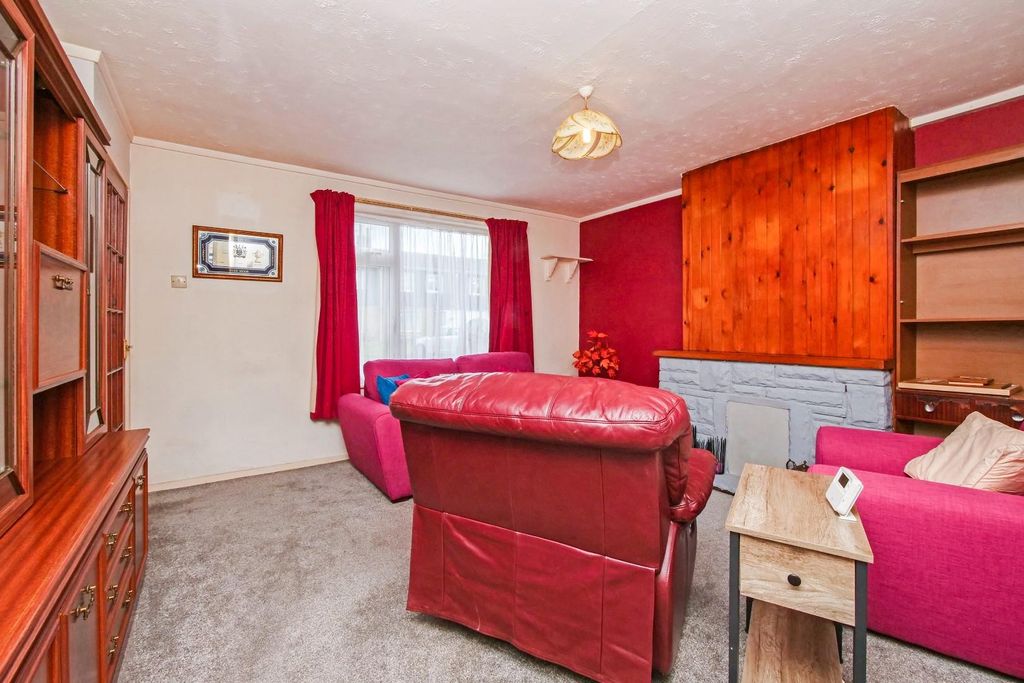 Property photo 3 of 13 Pnmb0009.Jpg