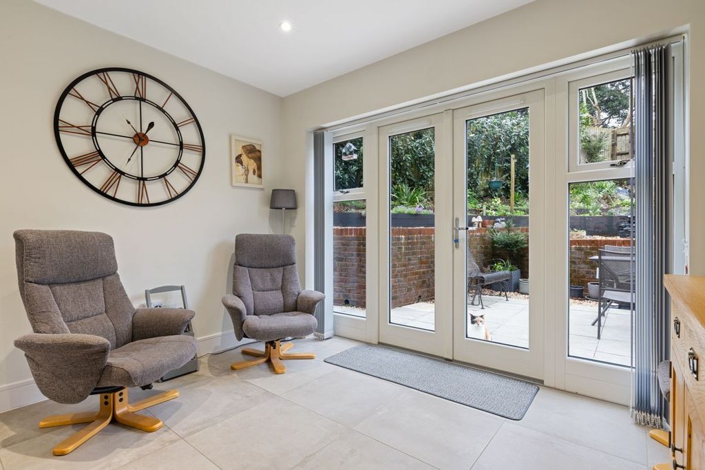 Additional image 12 of 4 bed detached house for saleTanners Reach, Petersfield, Hampshire GU32