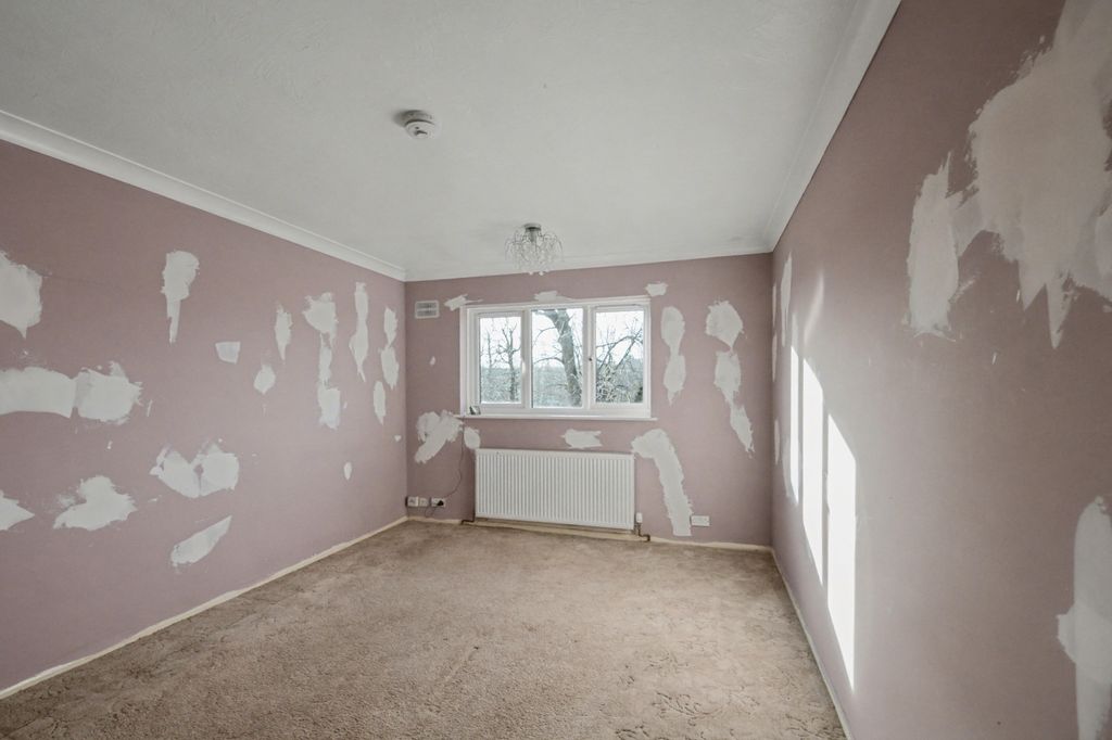 Property photo 2 of 8 20251215025454_Dsc_0283_Hs46K.Jpg