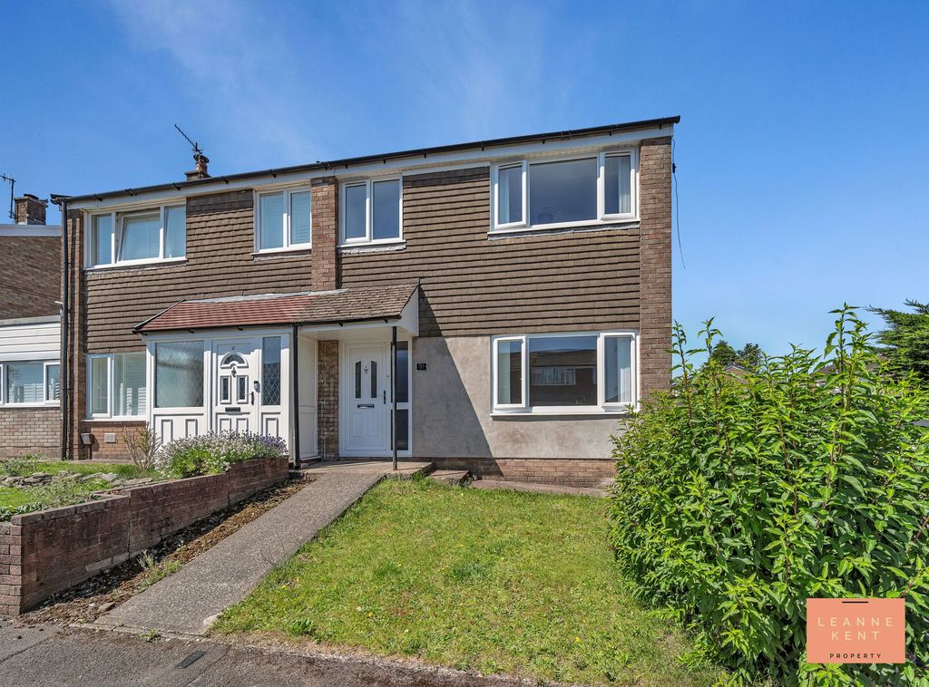 Property photo 1 of 36