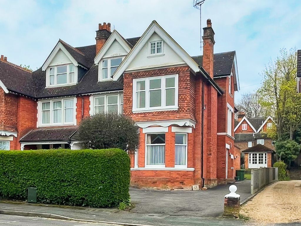 Property photo 1 of 9 1