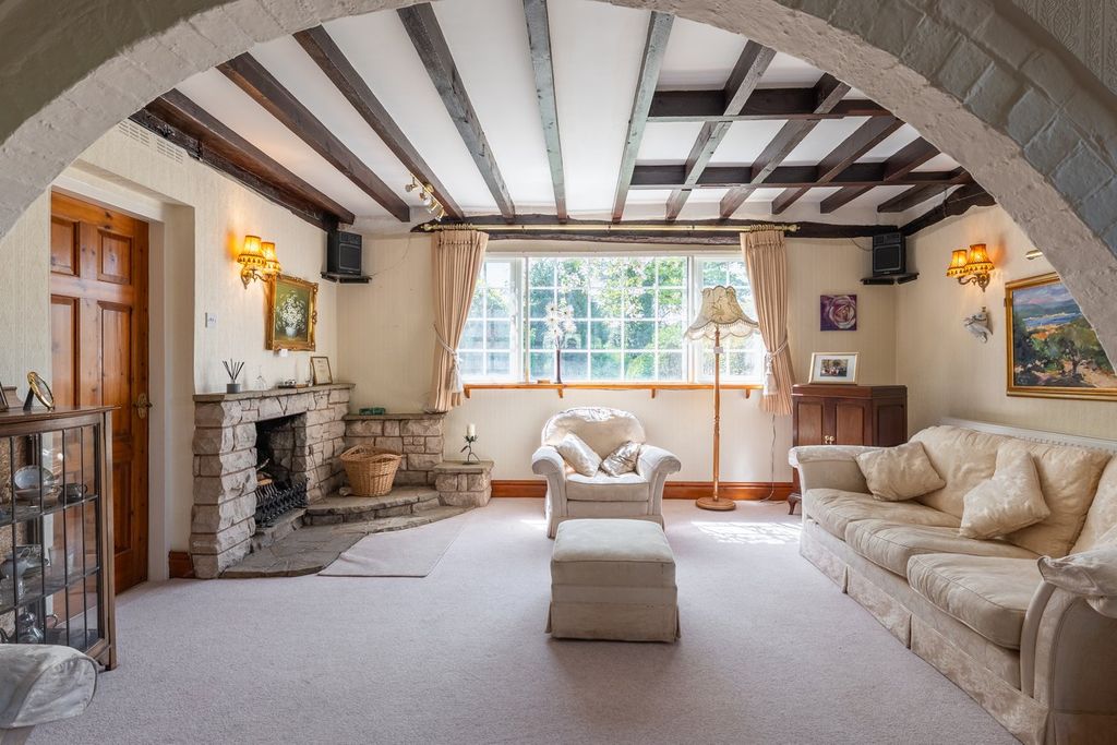 Property photo 3 of 50