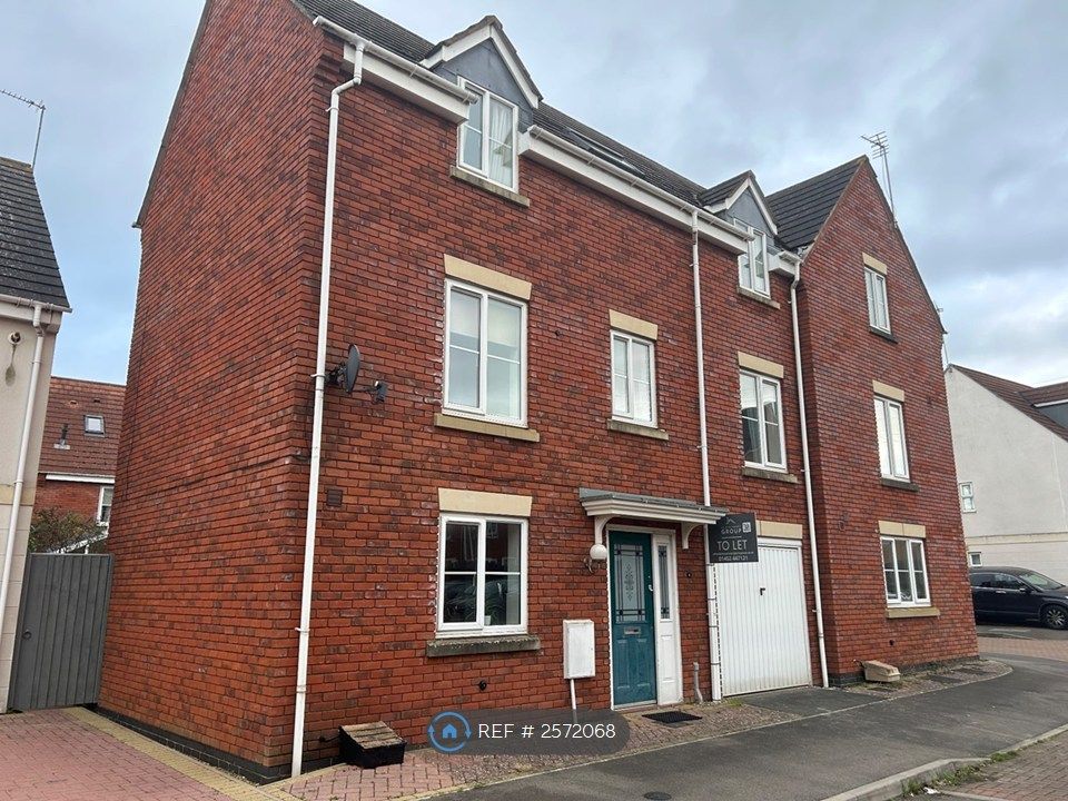 Property photo 2 of 13