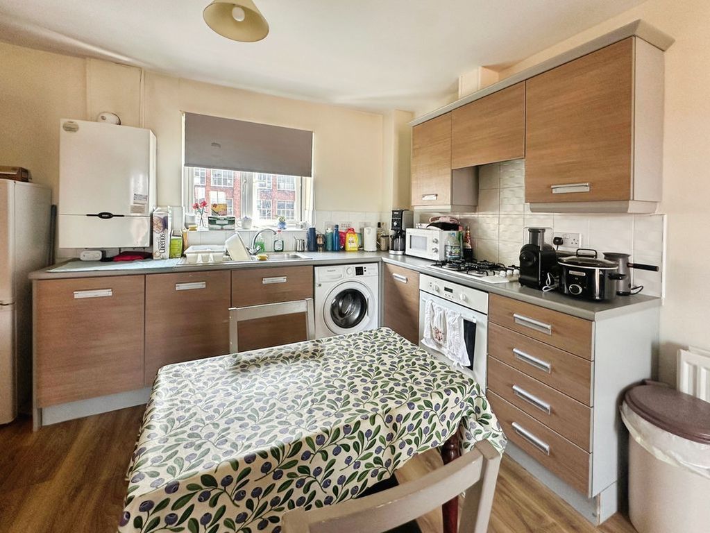 Property photo 3 of 9 Kitchen/ Diner