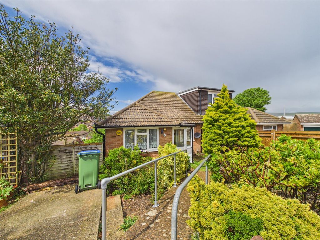 Property photo 1 of 19