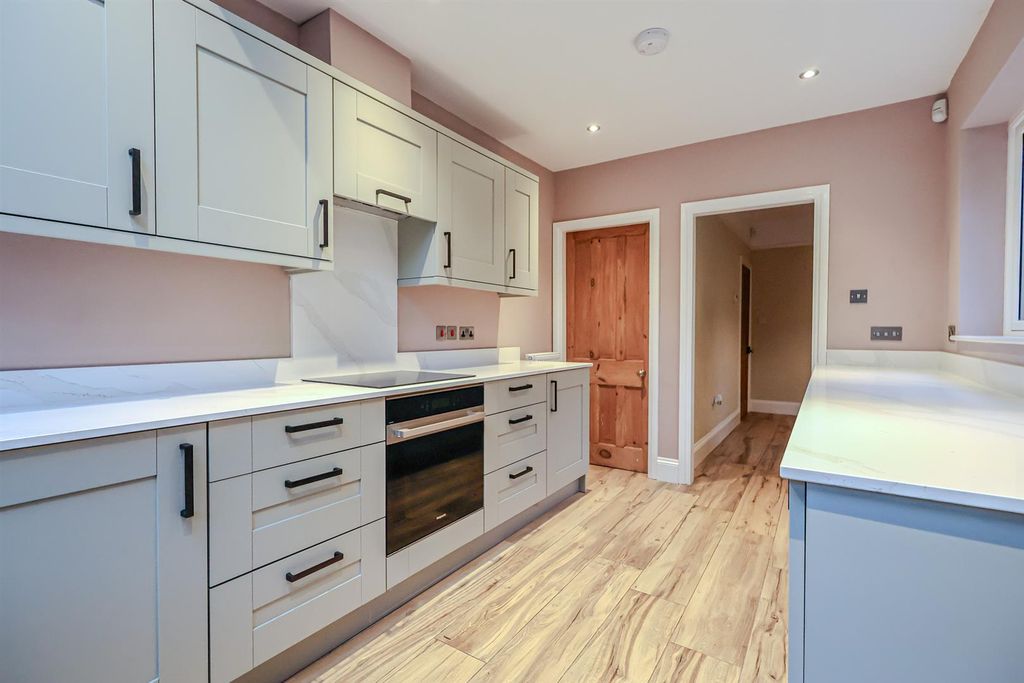 Property photo 2 of 16 Img_3614-2.Jpg