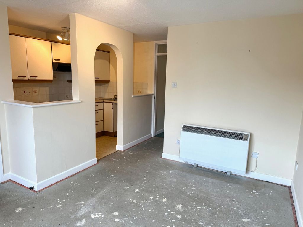 Property photo 3 of 9 Photograph