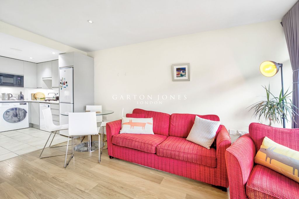 Property photo 3 of 13 Picture No. 28