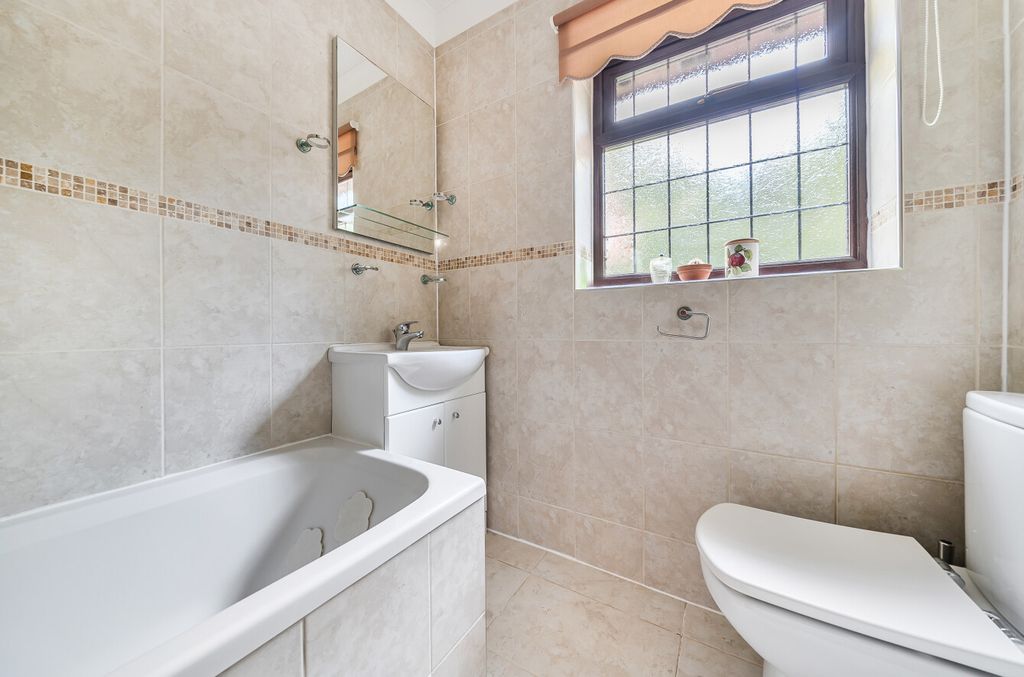 Additional image 15 of 4 bed detached house for saleSycamore Drive, Newtown, Powys SY16