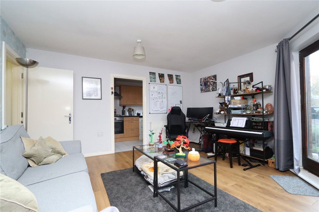 Property photo 3 of 10 Picture No. 08