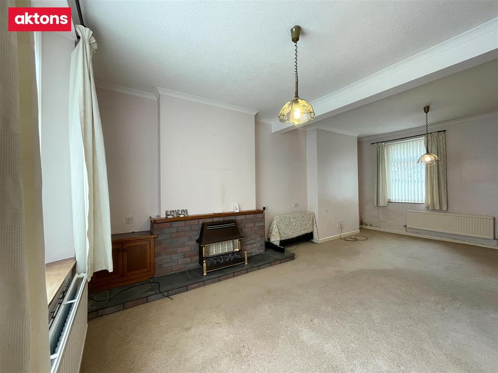 Property photo 3 of 27 Img_5462.Jpg