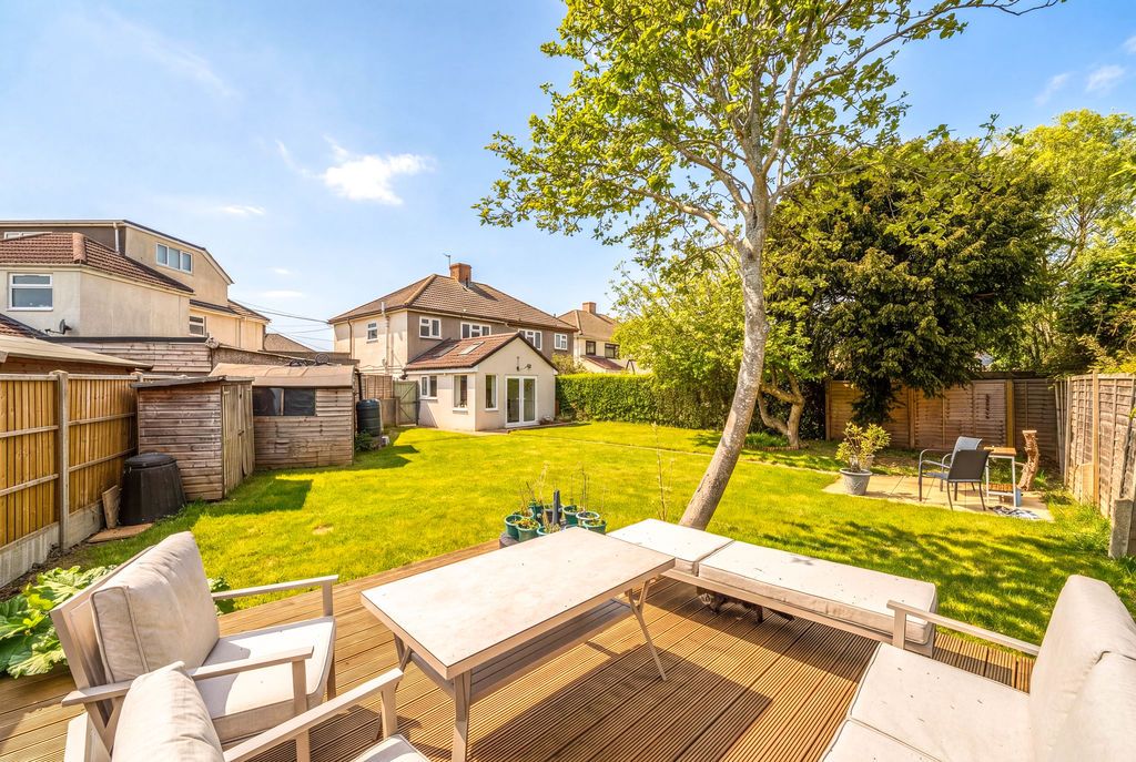 Property photo 1 of 20 Photo 2