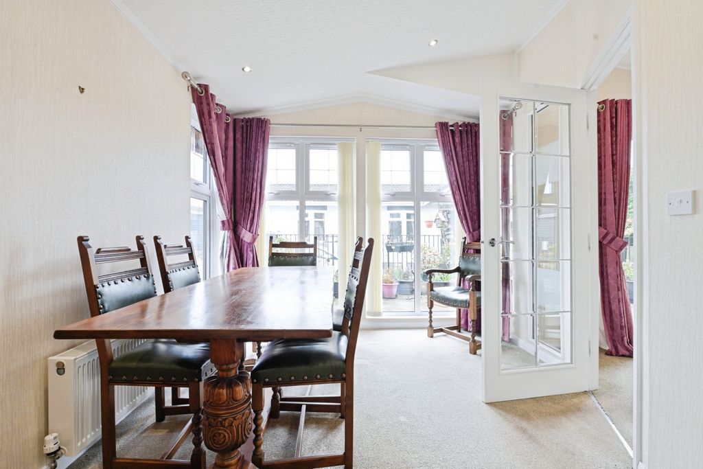 Additional image 7 of 2 bed mobile/park home for saleGairneybridge, Kinross KY13