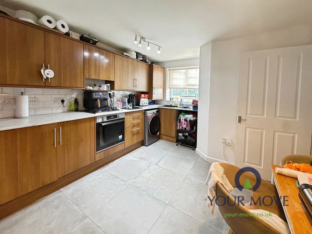 Property photo 3 of 15 Pbox-Img.Jpg