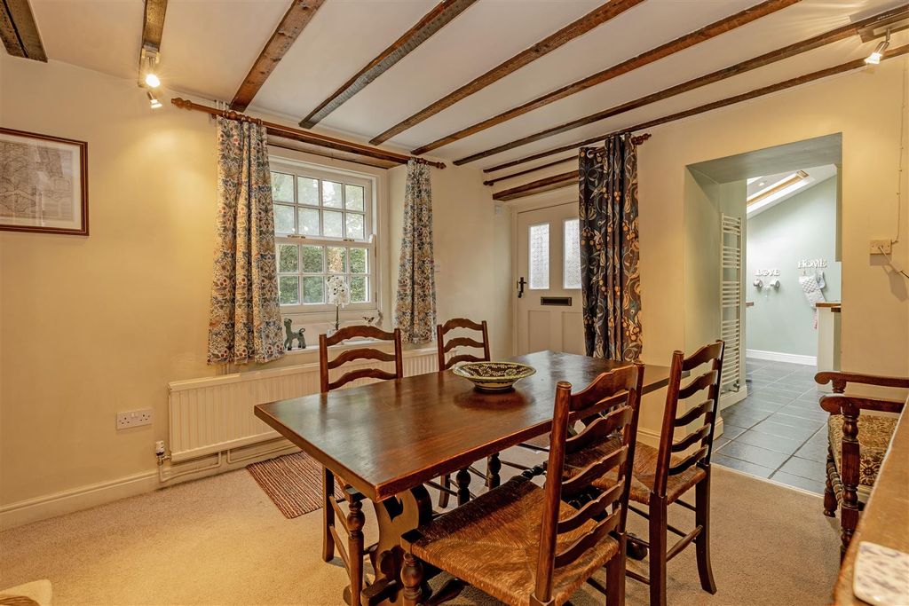 Property photo 3 of 17 Dining Room-2.Jpg