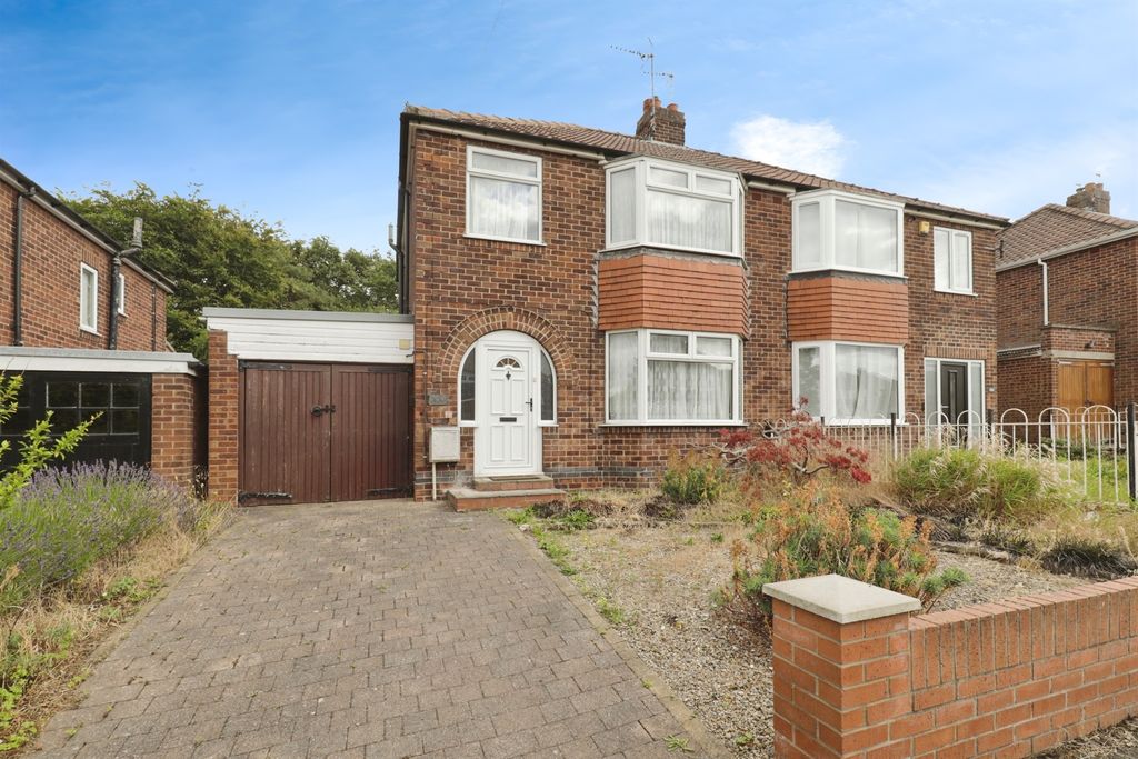 Property photo 1 of 14