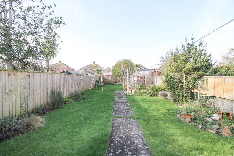 Property photo 2 of 26 Garden