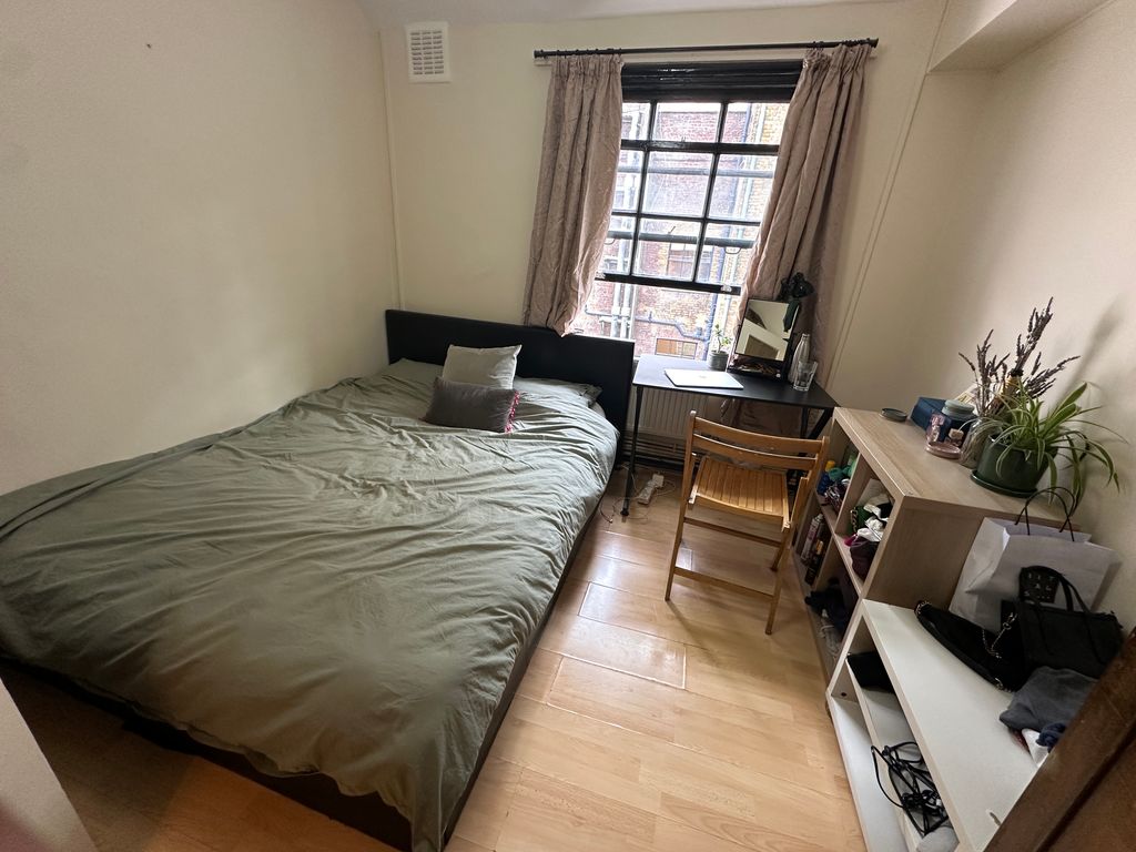 Property photo 3 of 6