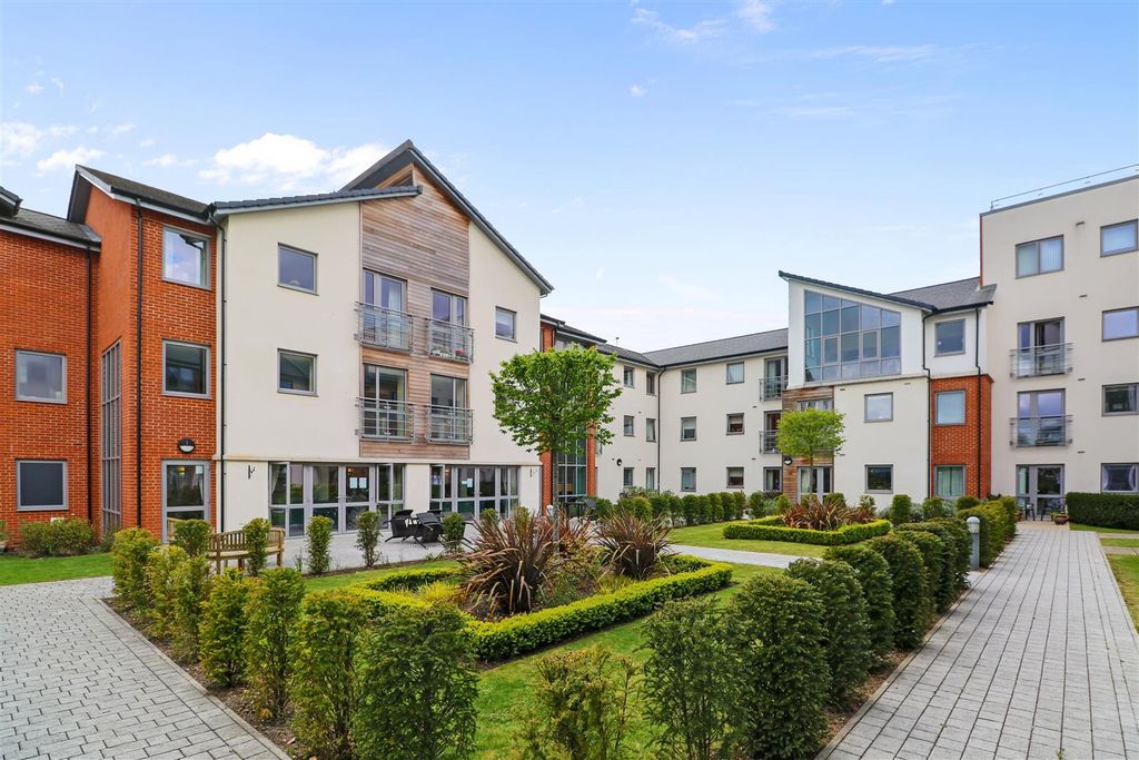 Property photo 1 of 22 4B83674B-652B-4E6c-925B-068047E453Fblemcs - Reshoo