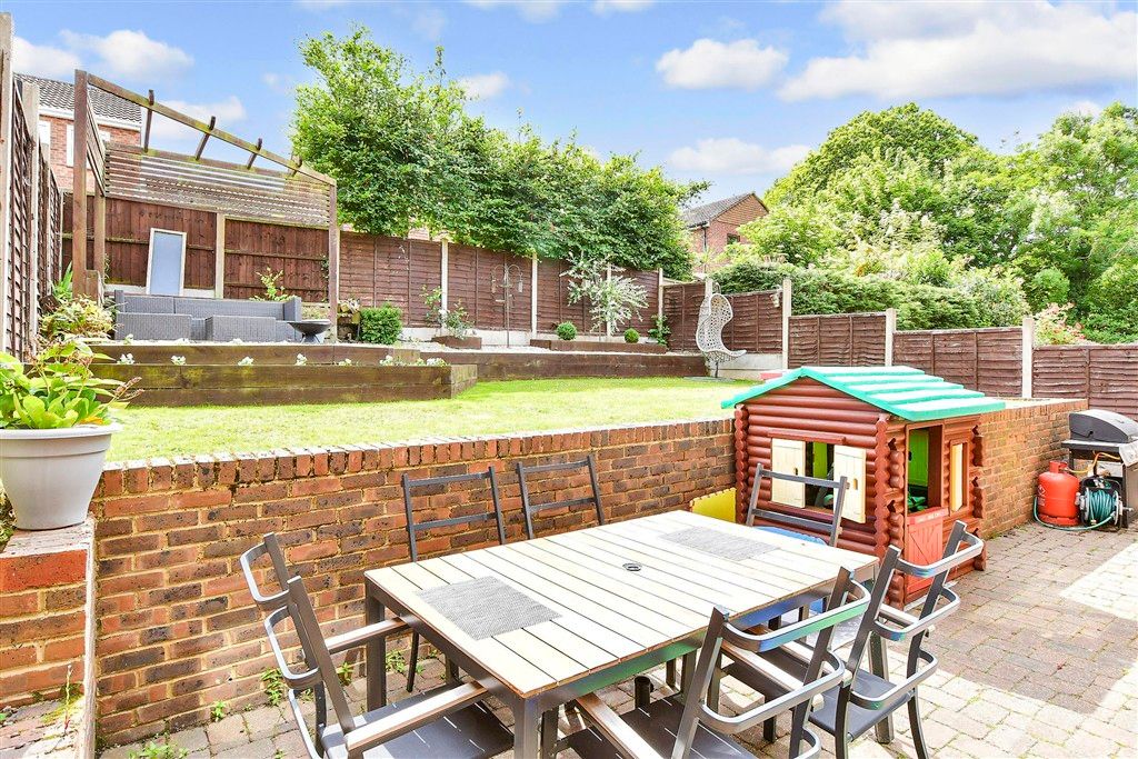 Property photo 1 of 9 Rear Garden