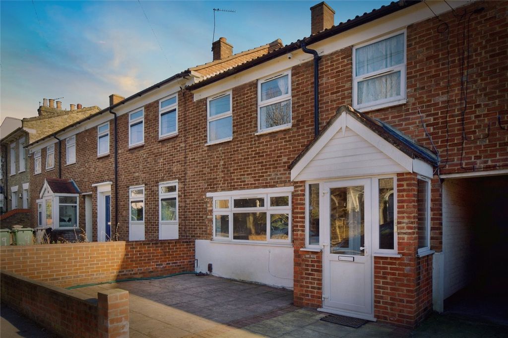 Property photo 1 of 16 Picture No. 24