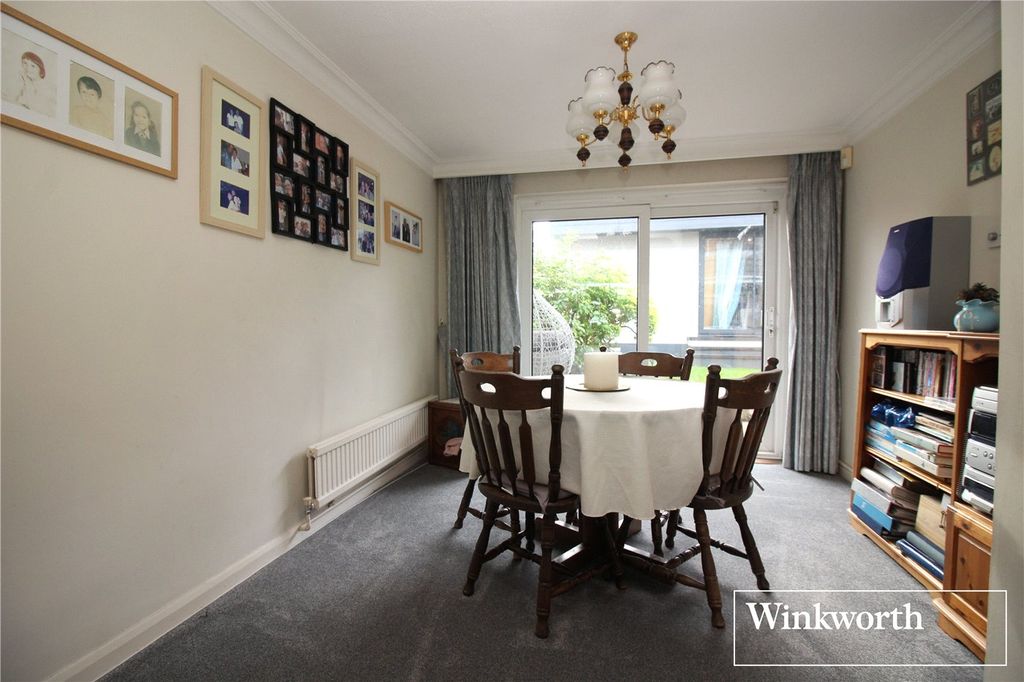 Property photo 3 of 22 Picture No. 14