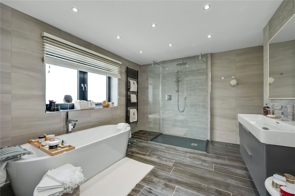 Additional image 11 of 5 bed detached house for saleCourtlands Avenue, Esher, Surrey KT10