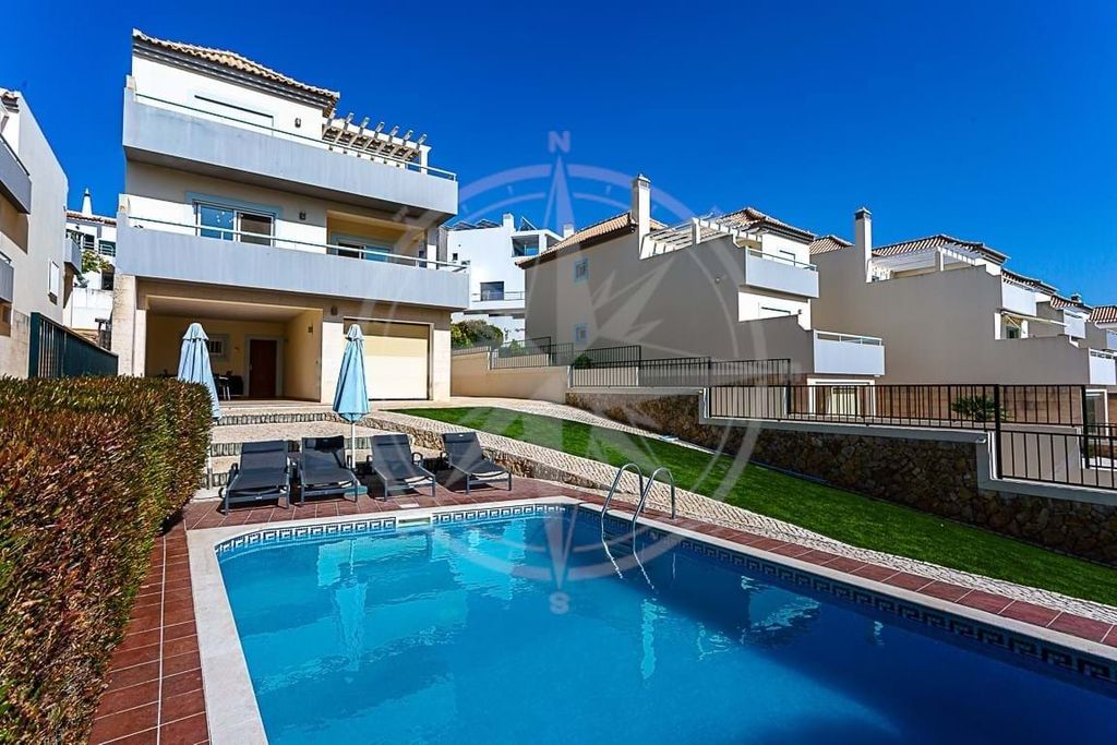 Property photo 3 of 28