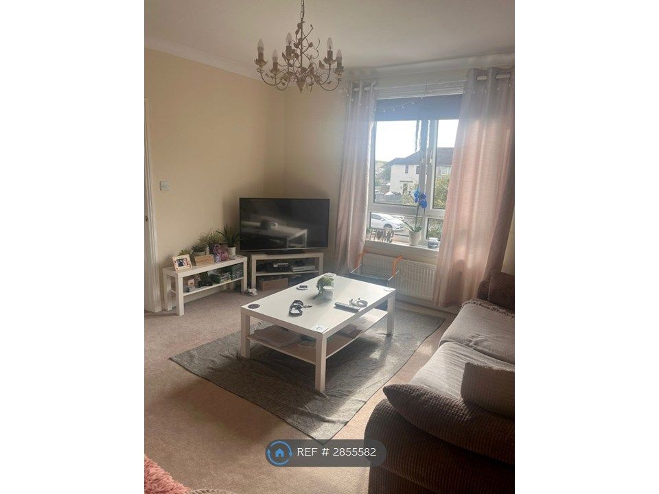 Property photo 2 of 12 Living Room