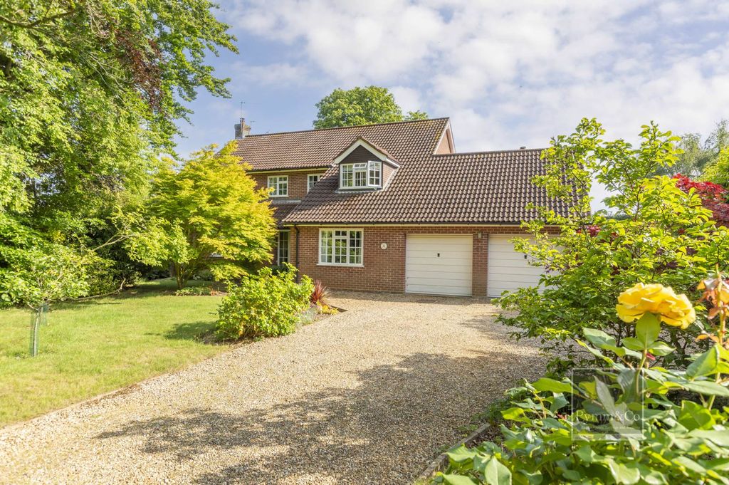 Property photo 1 of 35