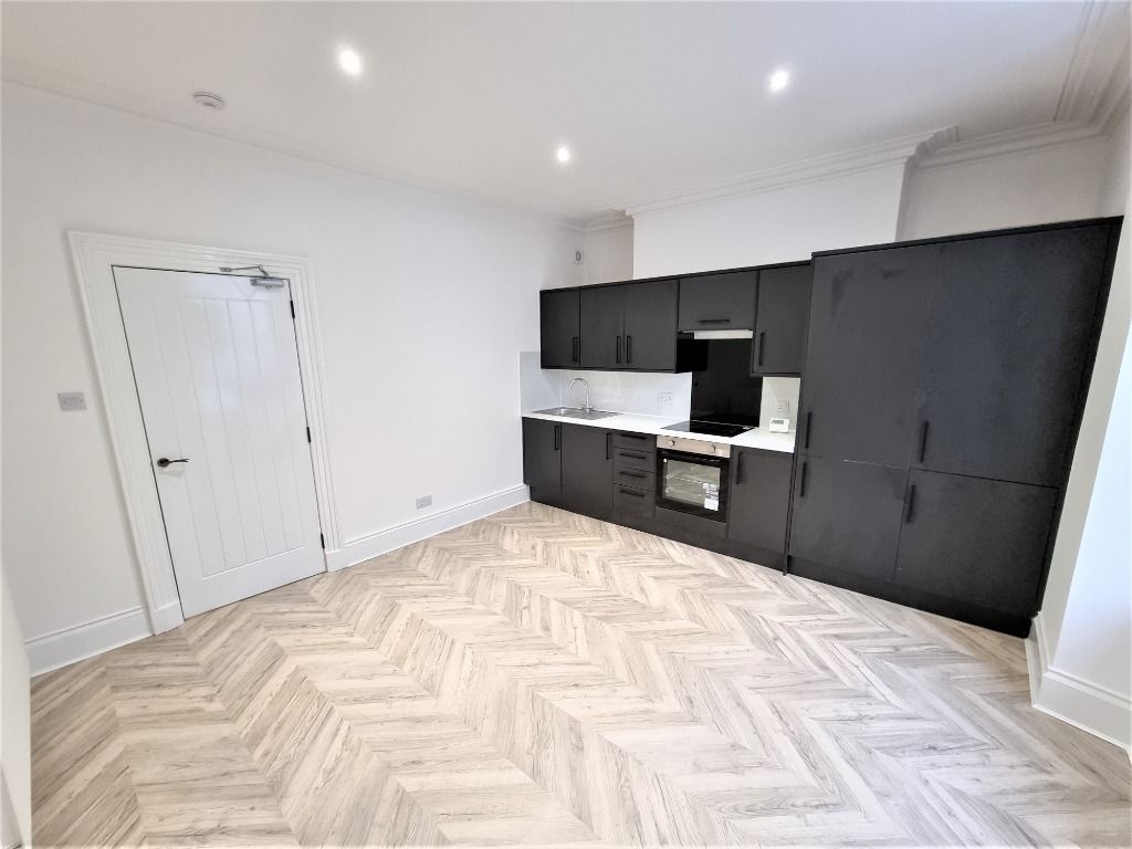 Property photo 3 of 9 Photo 3