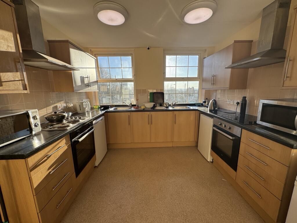 Property photo 1 of 7 Ph 1.Jpeg